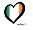 Hjärtformad flagga i Irlands färger.